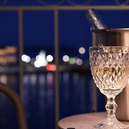 Emilia Suites Ermoupoli Esterno foto